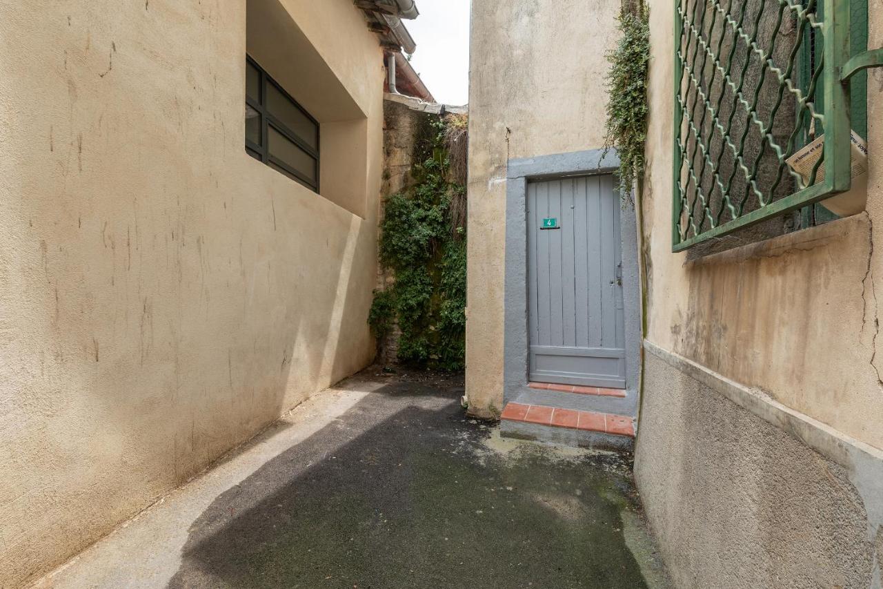 Le Patio De Suzanne Apartment มงต์เปอลิเยร์ ภายนอก รูปภาพ